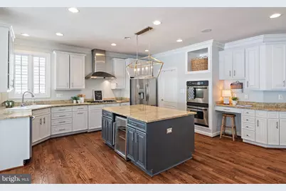 726 Pearson Point Place, Annapolis, MD 21401 - Photo 18