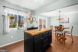 7710 Suitt Dr, Pasadena, MD 21122 - Photo 16