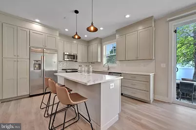 1205 Hawthorne Street, Shady Side, MD 20764 - Photo 2