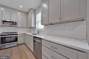 1205 Hawthorne St, Shady Side, MD 20764 - Photo 4