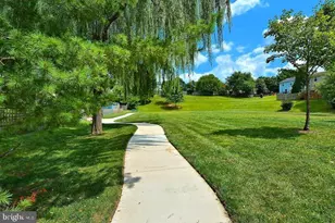 1656 Woodtree Ct E, Annapolis, MD 21409 - Photo 18