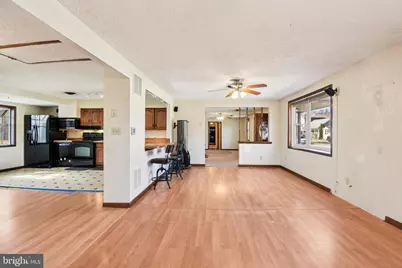 8292 Shilling Road, Pasadena, MD 21122 - Photo 12