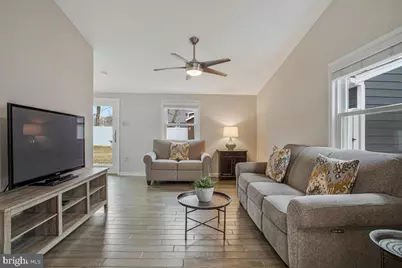 805 Barrett Avenue, Arnold, MD 21012 - Photo 18