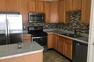 8376 Frostwood Dr, Laurel, MD 20724 - Photo 2