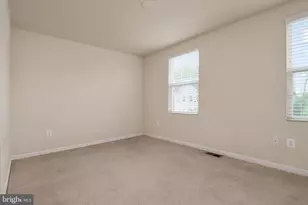8339 Daydream Cres, Pasadena, MD 21122 - Photo 18