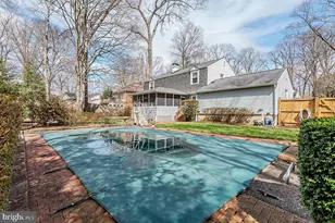 1609 Earlham Ave, Crofton, MD 21114 - Photo 30