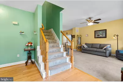 308 Clifton Avenue, Arnold, MD 21012 - Photo 2