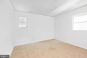 613 A St, Pasadena, MD 21122 - Photo 16