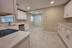 2090 Jason Ct, Crofton, MD 21114 - Photo 14