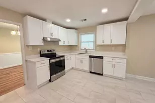 2090 Jason Ct, Crofton, MD 21114 - Photo 16