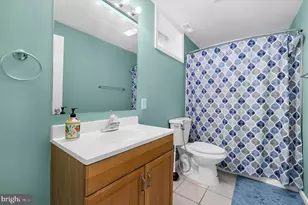 7665 Cedar Dr, Pasadena, MD 21122 - Photo 30