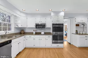 962 Coachway, Annapolis, MD 21401 - Photo 16