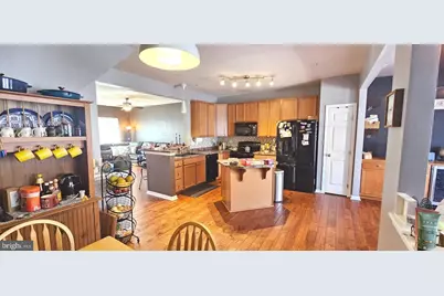 7021 Ingrahm Drive, Glen Burnie, MD 21060 - Photo 4