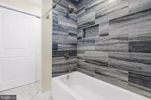 3738 Bay Dr, Edgewater, MD 21037 - Photo 18