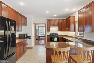 5566 Franklin Blvd, Churchton, MD 20733 - Photo 16