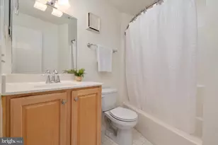 2129 Beach Village Ct, Annapolis, MD 21403 - Photo 24