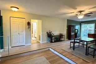 1542 Lowell Ct, Crofton, MD 21114 - Photo 4