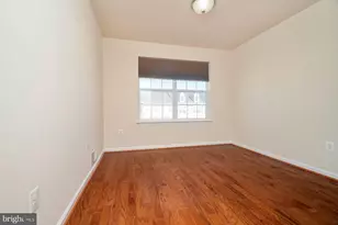 813 Glenside Way, Glen Burnie, MD 21060 - Photo 12