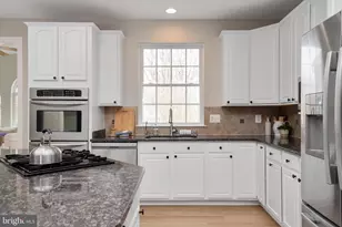 804 Colette Ct, Odenton, MD 21113 - Photo 16