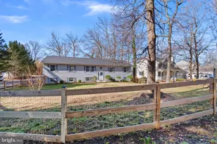 1436 Oak Bluff Rd, Edgewater, MD 21037 - Photo 4