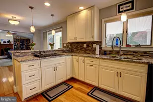 7809 Locust Wood Rd, Severn, MD 21144 - Photo 20