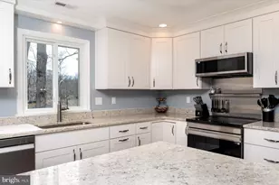 819 Elm Dr, West River, MD 20778 - Photo 4