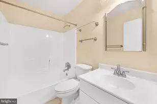 1233 Birchcrest Ct, Arnold, MD 21012 - Photo 18