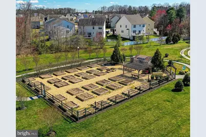 915 Hopkins Corner, Glen Burnie, MD 21060 - Photo 38