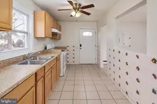 103 Roselawn Rd, Annapolis, MD 21403 - Photo 12