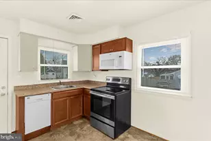 8229 Fort Smallwood Rd, Baltimore, MD 21226 - Photo 8