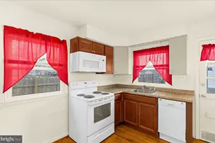 8229 Fort Smallwood Rd, Baltimore, MD 21226 - Photo 28