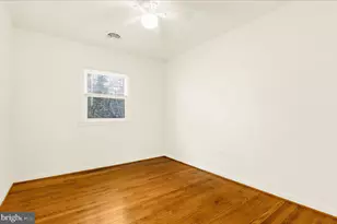 8229 Fort Smallwood Rd, Baltimore, MD 21226 - Photo 14