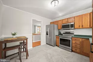 7533 Lemon Tree Ct, Hanover, MD 21076 - Photo 10