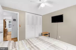 7903 Mansion House Xing Crossing, Pasadena, MD 21122 - Photo 18