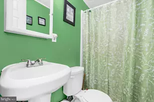 7903 Mansion House Xing Crossing, Pasadena, MD 21122 - Photo 16