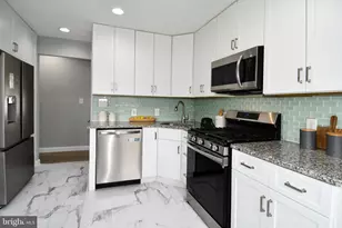 1302 Whitman Dr, Glen Burnie, MD 21061 - Photo 2