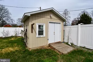 1302 Whitman Dr, Glen Burnie, MD 21061 - Photo 34