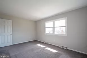 804 221st St, Pasadena, MD 21122 - Photo 16