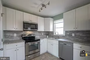 804 221st St, Pasadena, MD 21122 - Photo 10