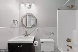 2435 Vineyard Ln, Crofton, MD 21114 - Photo 18