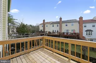 2435 Vineyard Ln, Crofton, MD 21114 - Photo 14