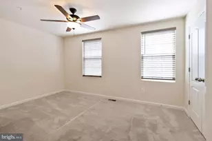 520 Kinglets Roost Ln, Glen Burnie, MD 21060 - Photo 12