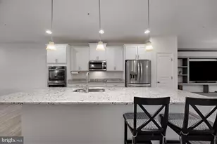 7545 Holly Ridge Dr, Glen Burnie, MD 21060 - Photo 8