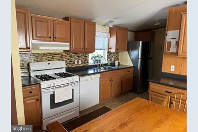 275 Rupert Circle, Brooklyn Park, MD 21225 - Photo 12