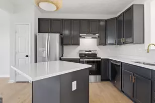 1404 Pangbourne Way, Hanover, MD 21076 - Photo 4