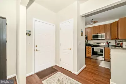 8604 Wandering Fox Trail #301, Odenton, MD 21113 - Photo 4