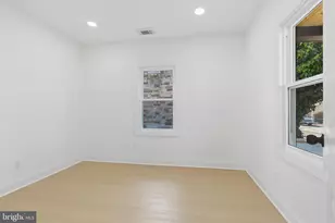 219 Doris, Brooklyn, MD 21225 - Photo 6