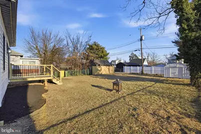 219 Doris, Brooklyn, MD 21225 - Photo 32