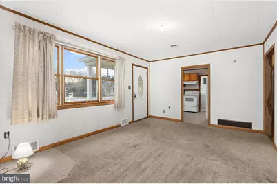 106 Disney Avenue, Pasadena, MD 21122 - Photo 6