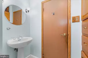 106 Disney Ave, Pasadena, MD 21122 - Photo 22